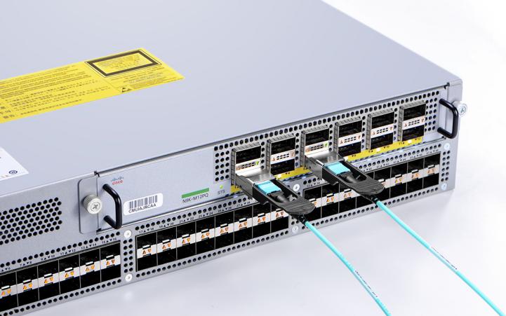 Ethernet-коммуатор с MTP-трансиверами на 4OGE