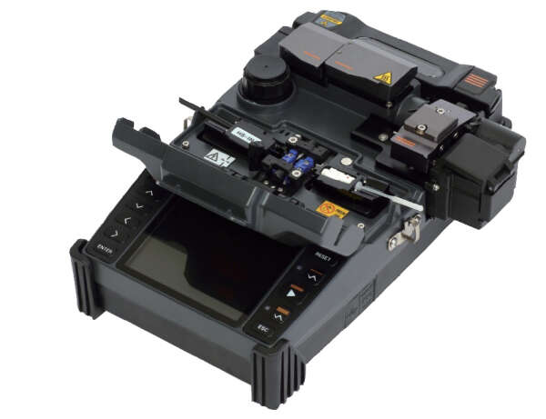 ILSINTECH KF2A - аппарат для сварки оптических волокон
