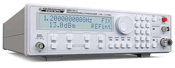 Rohde&Schwarz HM8134-3 - синтезатор высоких частот 1 Гц - 1,2 ГГц