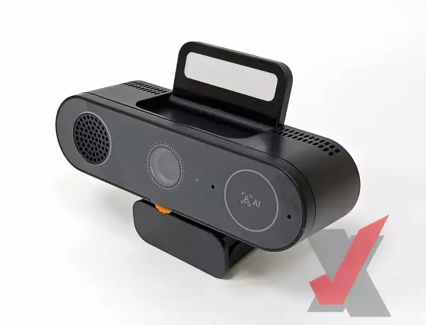 VoiceXpert VXV-111-UMS - веб-камера 2K, обзор 96°, автокадрирование, встроенные микрофоны и динамик, LED-подсветка, шторка приватности