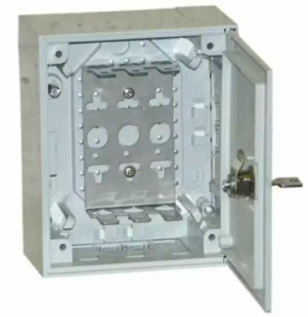 VTOM KRB-30 Коробка распределительная на 30 пар с цилиндрическим замком и хомутом
