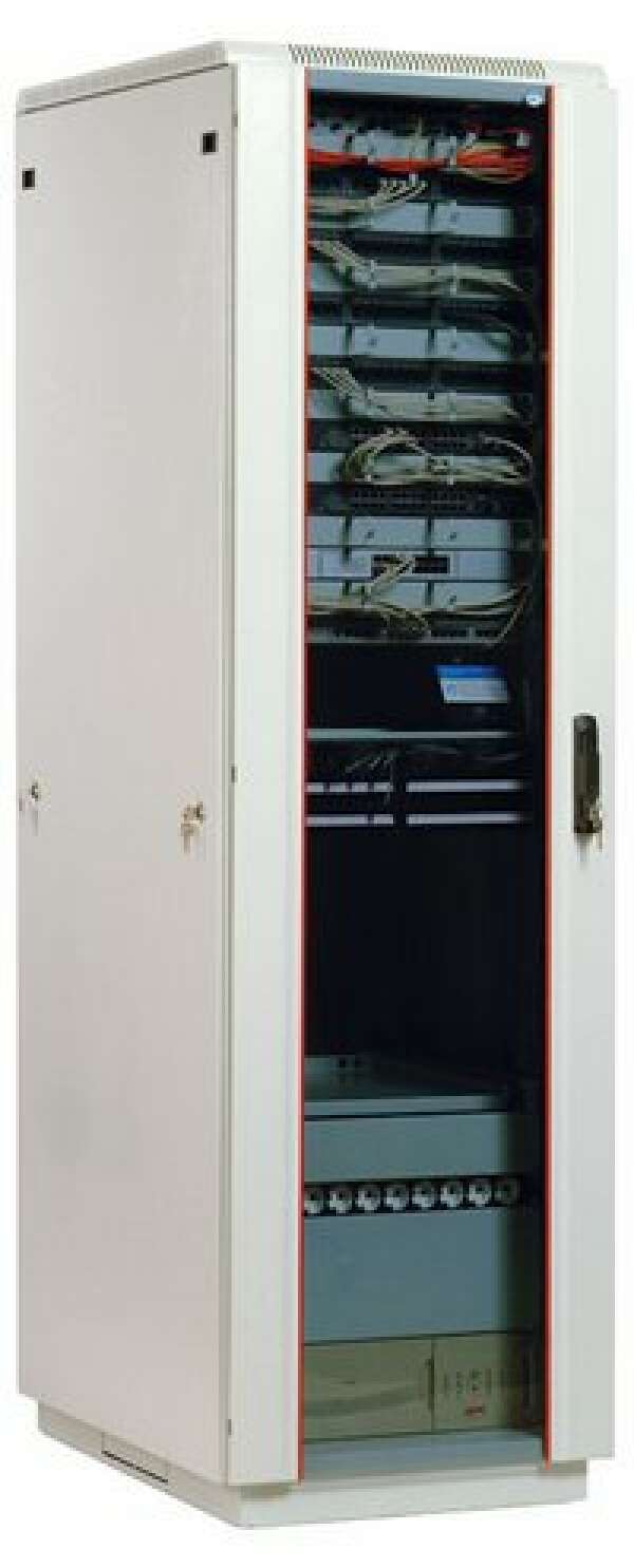 ЦМО ШТК-М-33.6.6-1ААА - шкаф напольный разборный 19", 600х600мм, 33U, стеклянная дверь